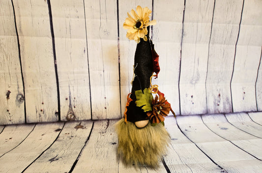 Felix the Fall Gnome, Autumn Decor