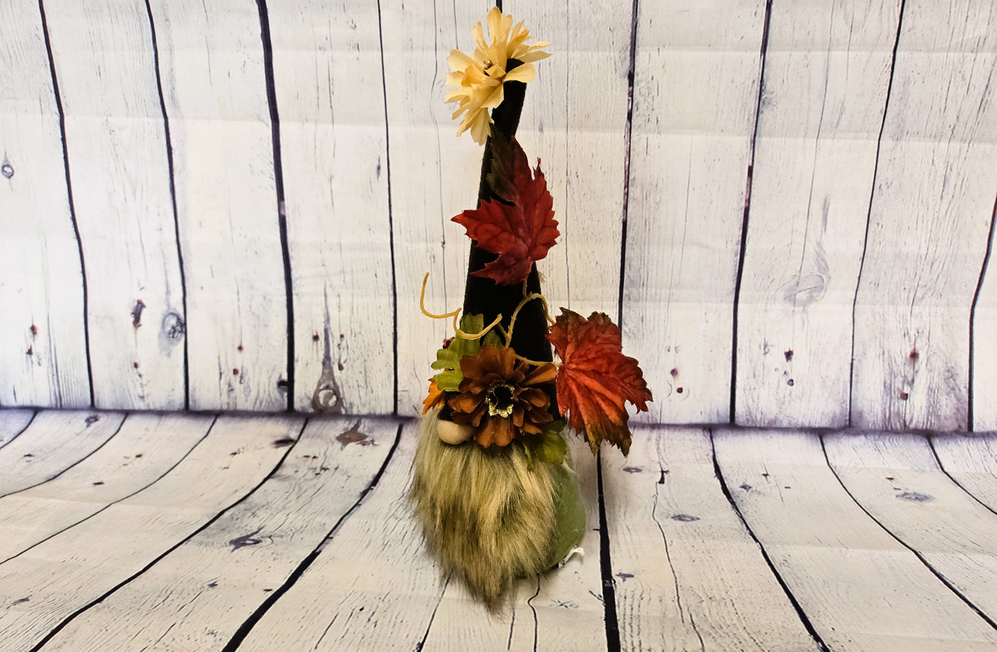 Felix the Fall Gnome, Autumn Decor