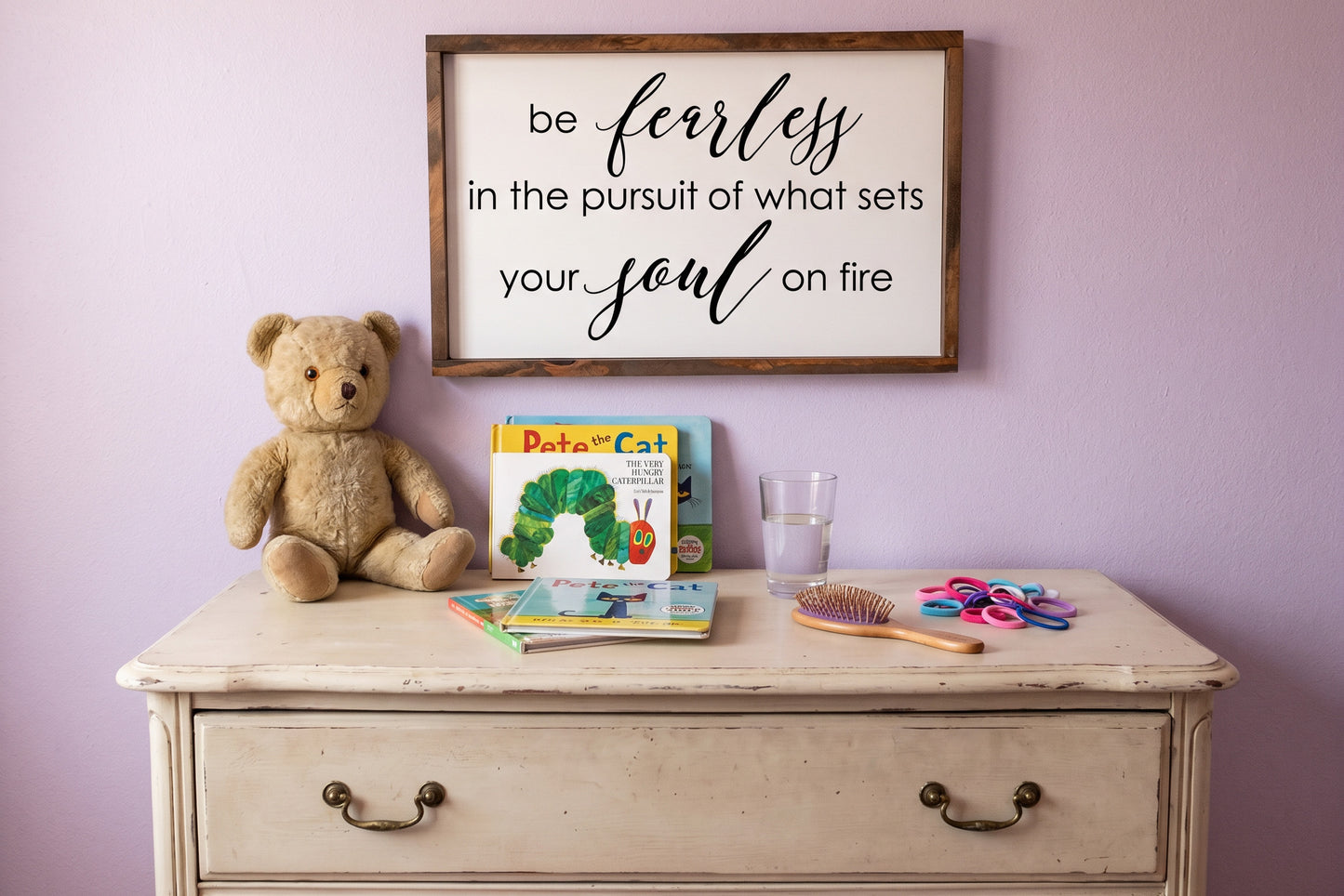"Be Fearless" Inspirational Wood Sign – Soul on Fire Quote Art – Motivational Wall Decor for Office, Dorm, or Nursery – Handcrafted Gift for Grads & Dreamers