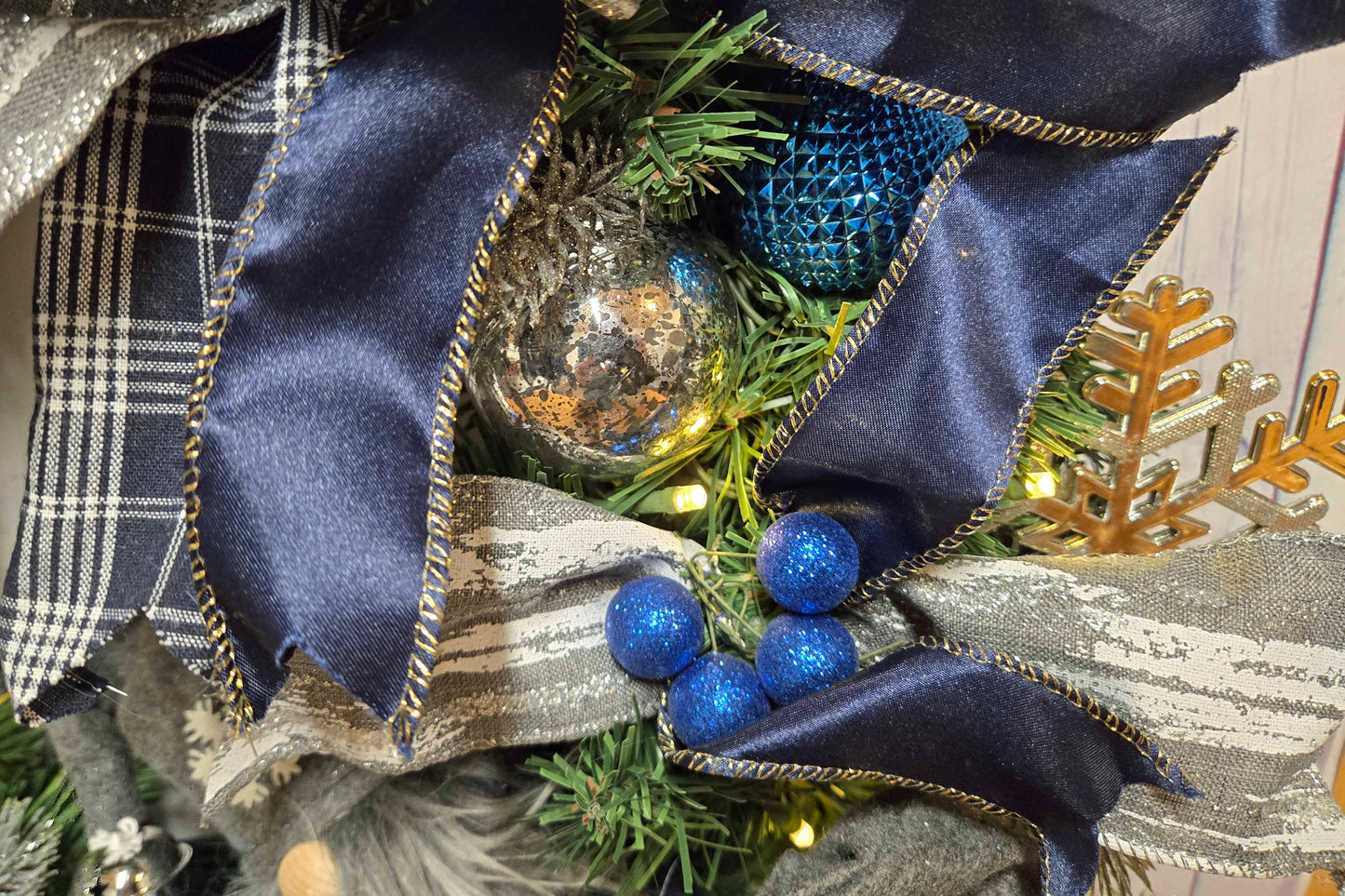 Gnome Sweet Gnome Christmas Wreath